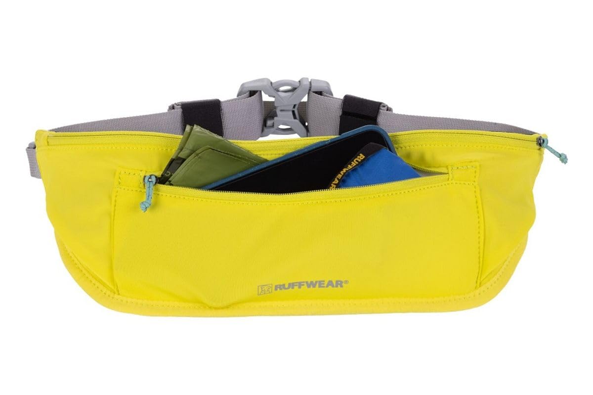 Ruffwear cinturón con franjas reflectantes para mayor visibilidad.