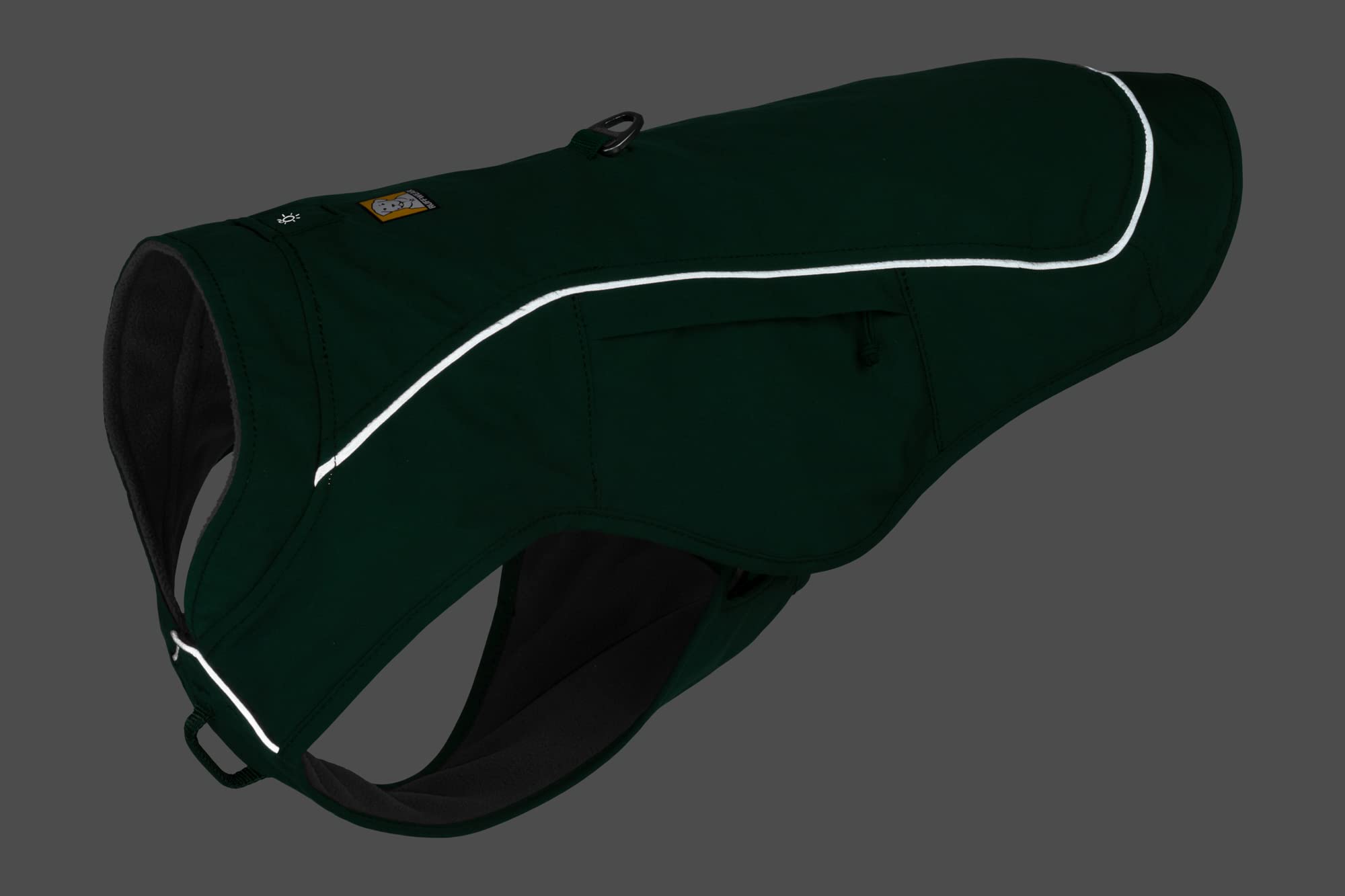 Ruffwear Overcoat Fuse: bolsillos discretos para llaves y snacks.
