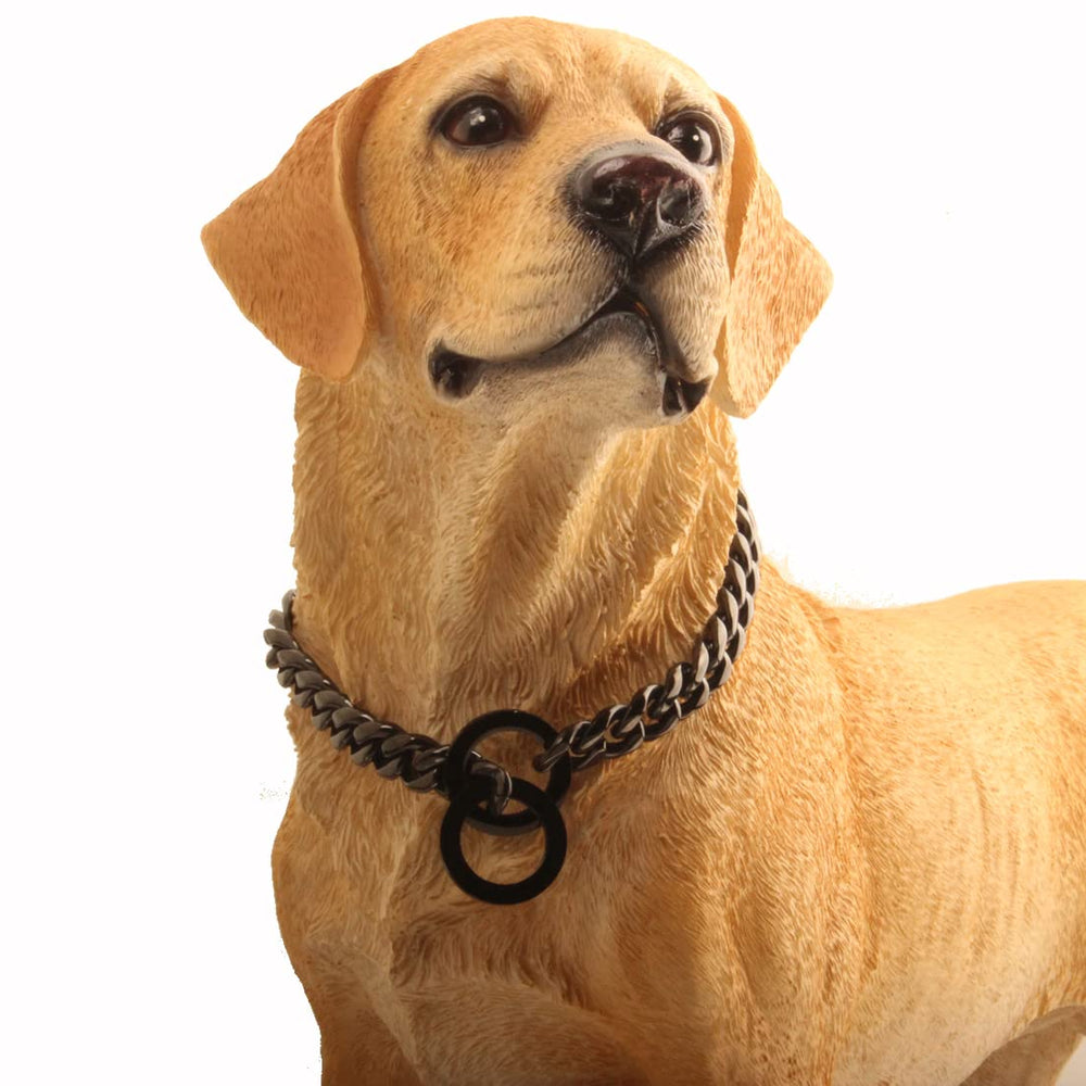 RUMYPET collar cubano, detalle del eslabón grueso y seguro.