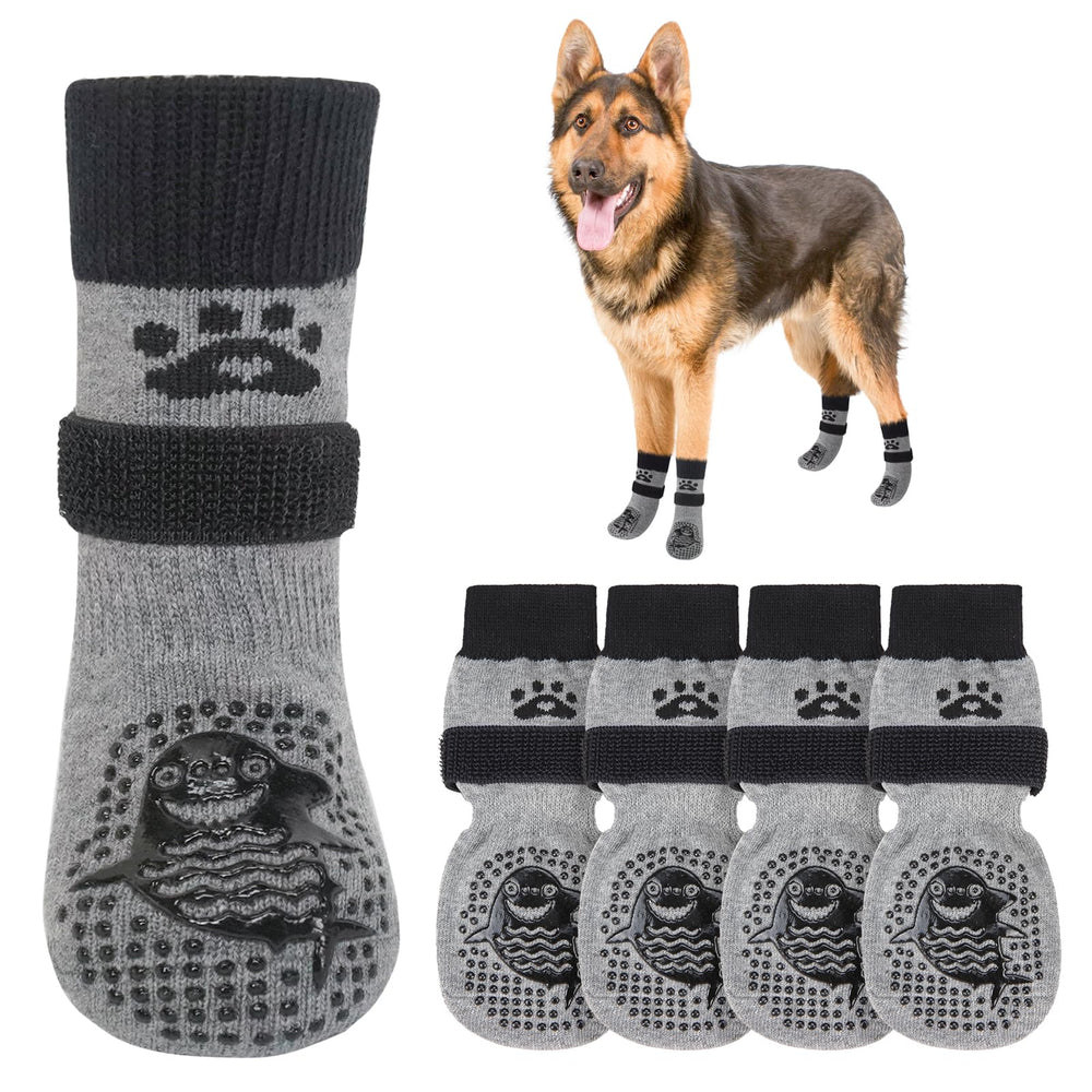 SCENEREAL calcetines para perros con agarre doble mejorando la tracción en suelos resbaladizos.