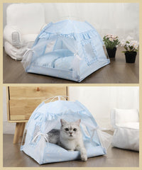 La cama Selena para gatos tiene ventana de malla aireada para descanso cómodo.