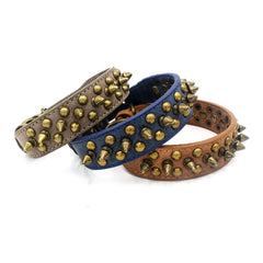 Collar Serijoars con remaches y púas en tono azul