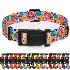 Collar Seyezo para perros con motivo de fruta dibujada, ideal para paseos elegantes.