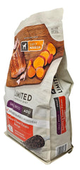 Despensa con bolsa SIMPLY NOURISH para almacenamiento fácil.