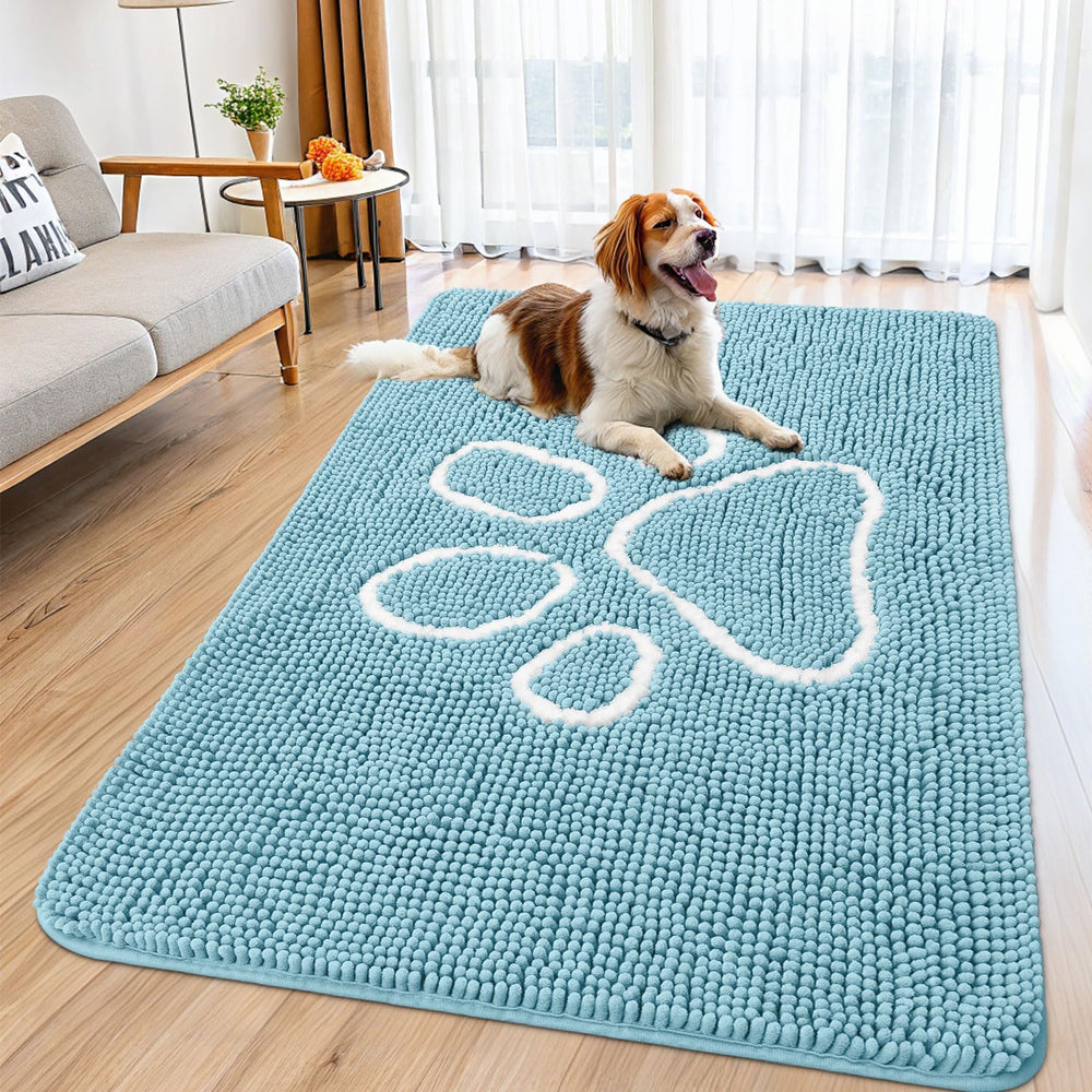 Alfombra Smiry para puerta atrapa polvo de patas sucias al entrar.