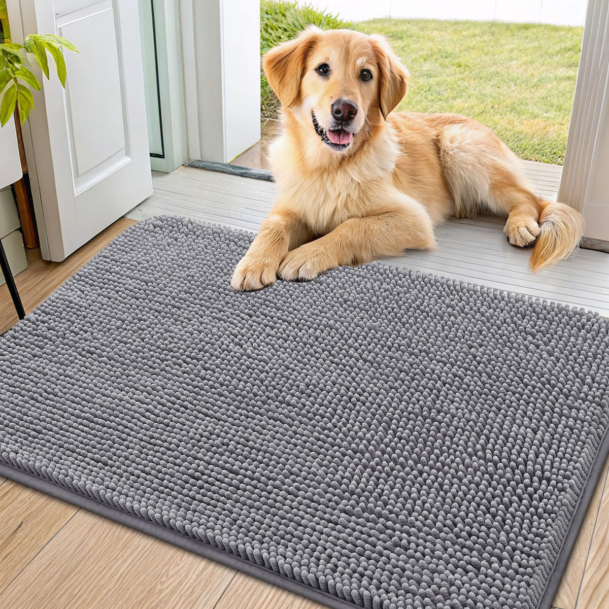 Smiry felpudo para perros: chenilla suave en la entrada, cómodo para patas cansadas.