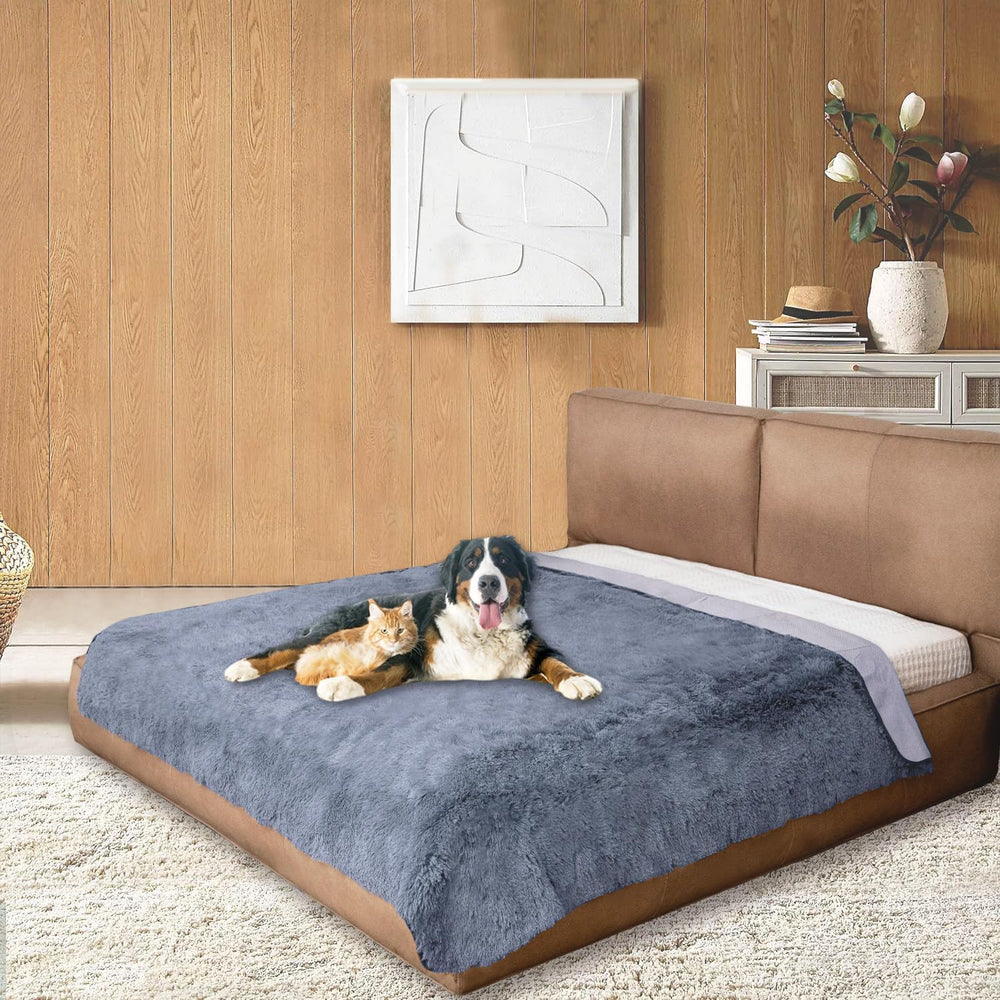 Snugglesinto manta para perros y gatos navy 82x120, ideal para siestas junto a tu mascota.