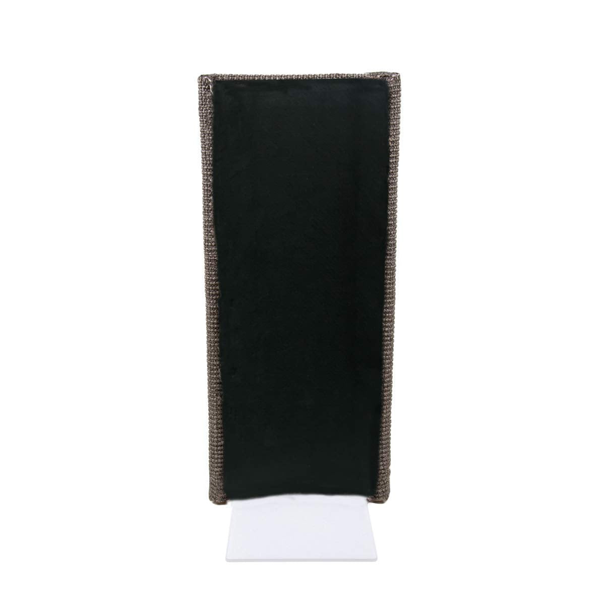 Fieltro de respaldo de Sofa-Scratcher cuida la tapicería durante el arañado.