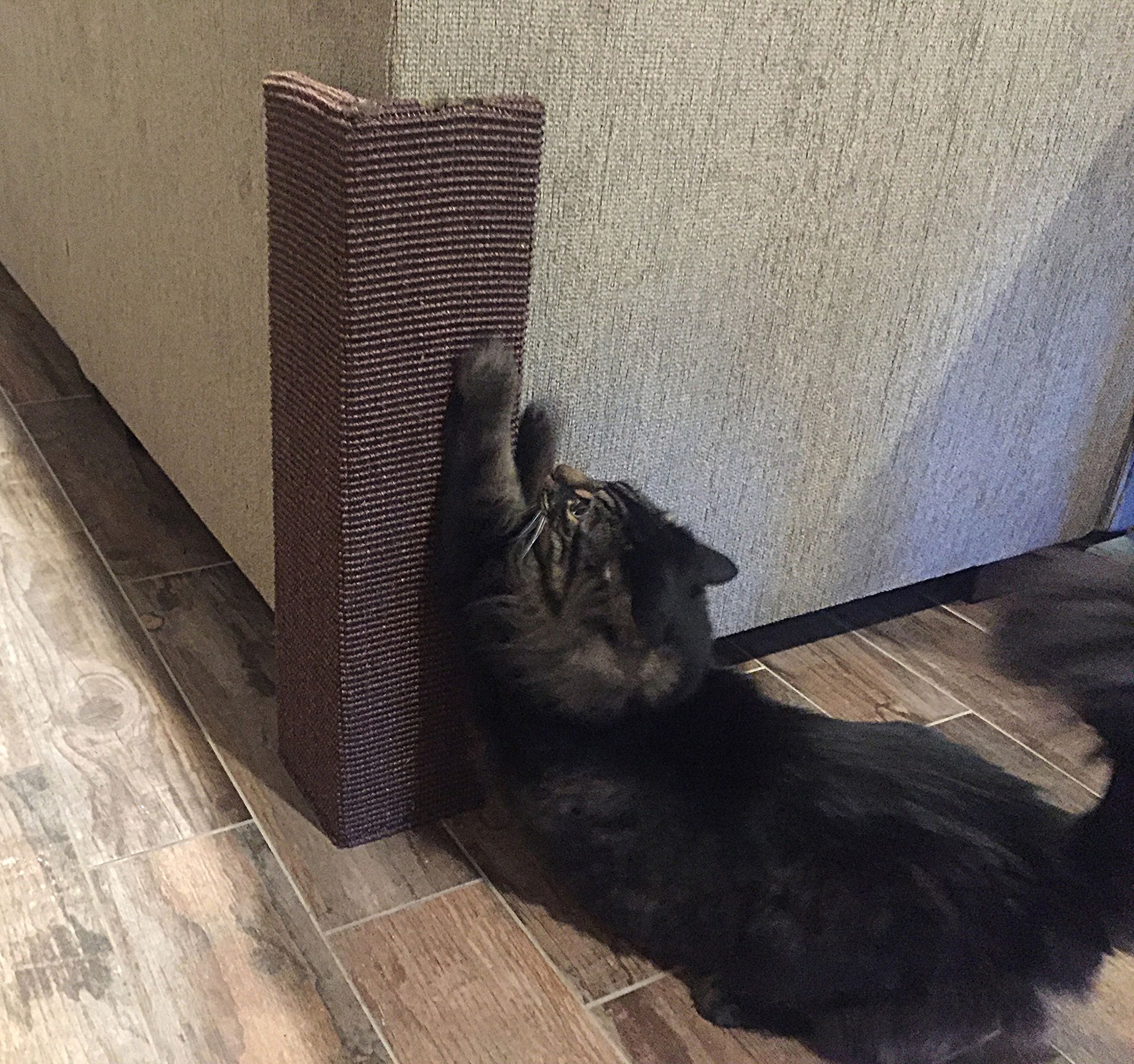 Sofa-Scratcher Squared acabado de sisal premium para rascado natural