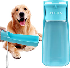 Botella SOICTA para perros portátil de 19oz azul, ideal para paseos largos.