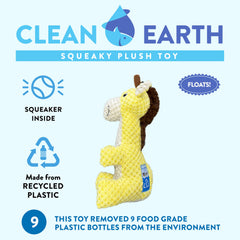 Juguete de jirafa reciclado de Spunky Pup para reducir residuos plásticos.