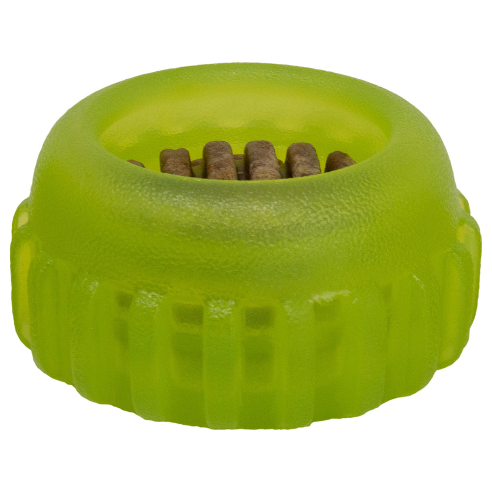 Starmark Everlasting Sprocket Mediano en uso diario para perros activos.