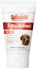 Sulfodene ungüento 3 vías para perros: aplicación suave para cortes y irritaciones menores.