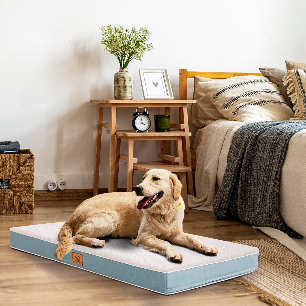 Uso versátil en sala, jaula o cama elevable para perros grandes.