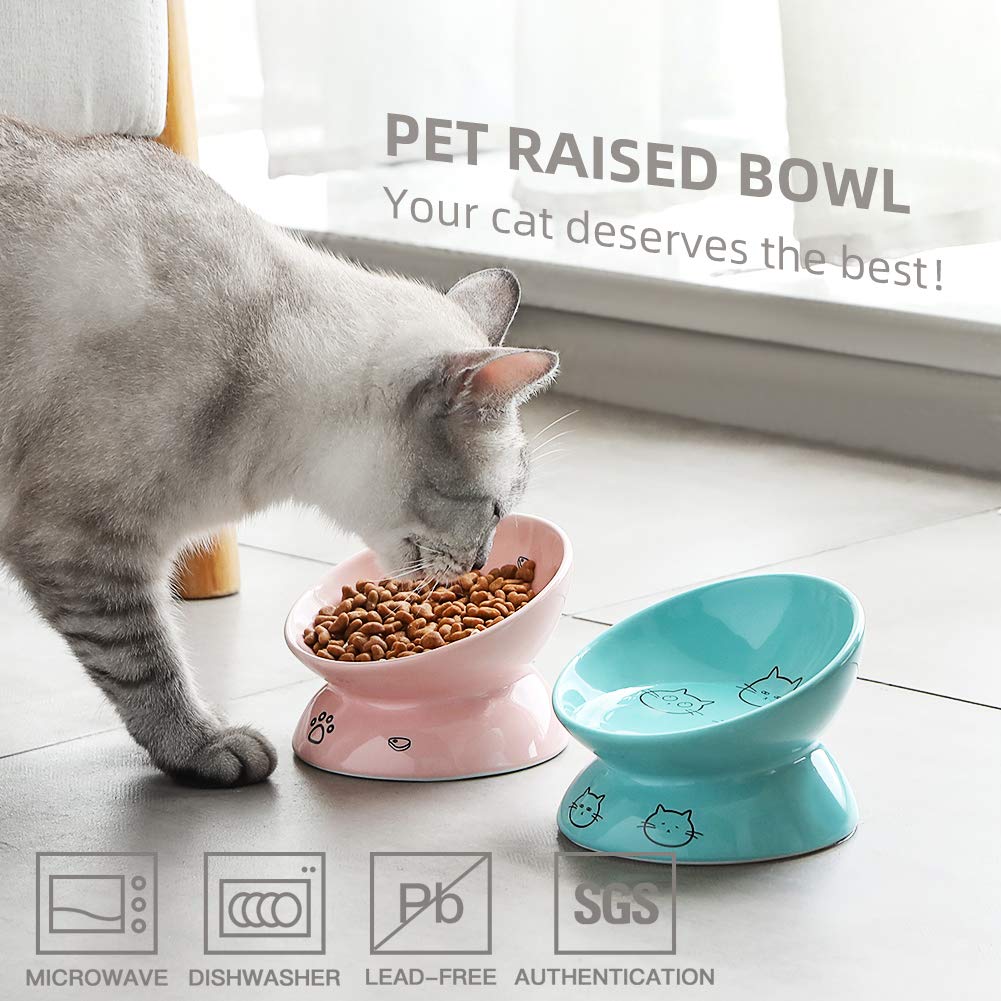 Sweejar plato para gatos inclinado en cerámica rosada evita presión en la barba durante la comida.