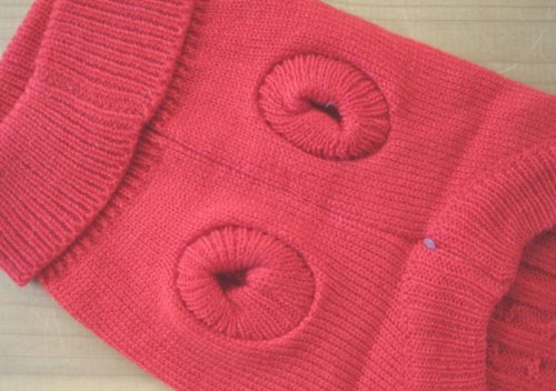 Tangpan material elástico de lana, mantiene el calor sin restringir movimientos.