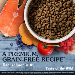 Taste of the Wild salmón real en primer plano, proteína destacada.