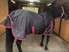 Manta Tech Equestrian 1200D, protección impermeable y transpirable para climas húmedos