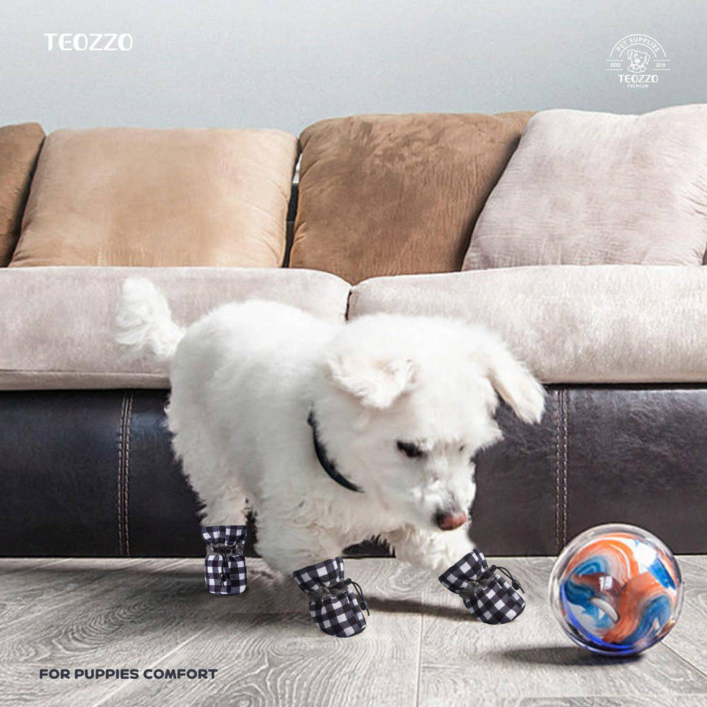 TEOZZO botas para perro con forro suave que aporta comodidad.
