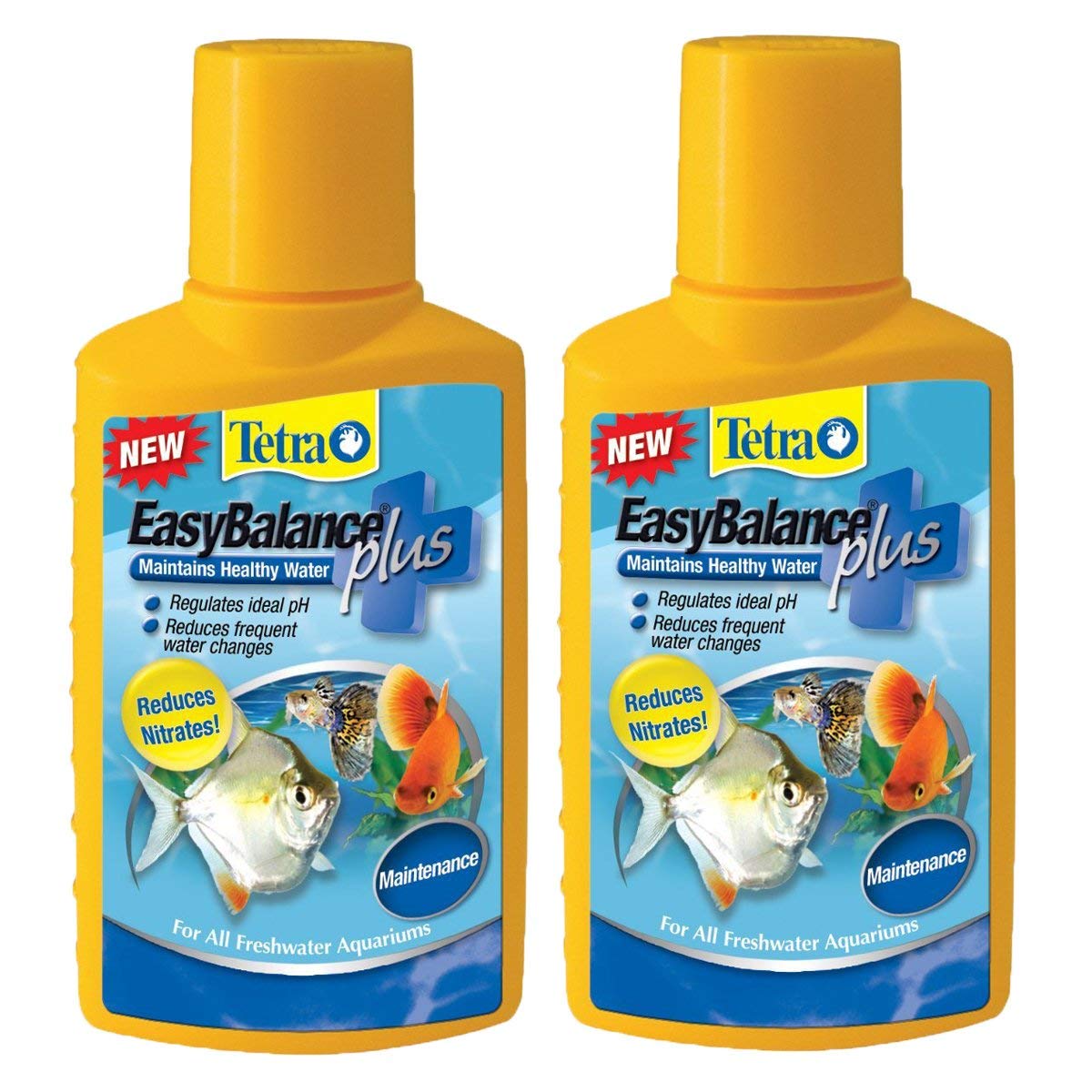 Botella de Tetra EasyBalance Plus vertiendo para balancear pH en acuario