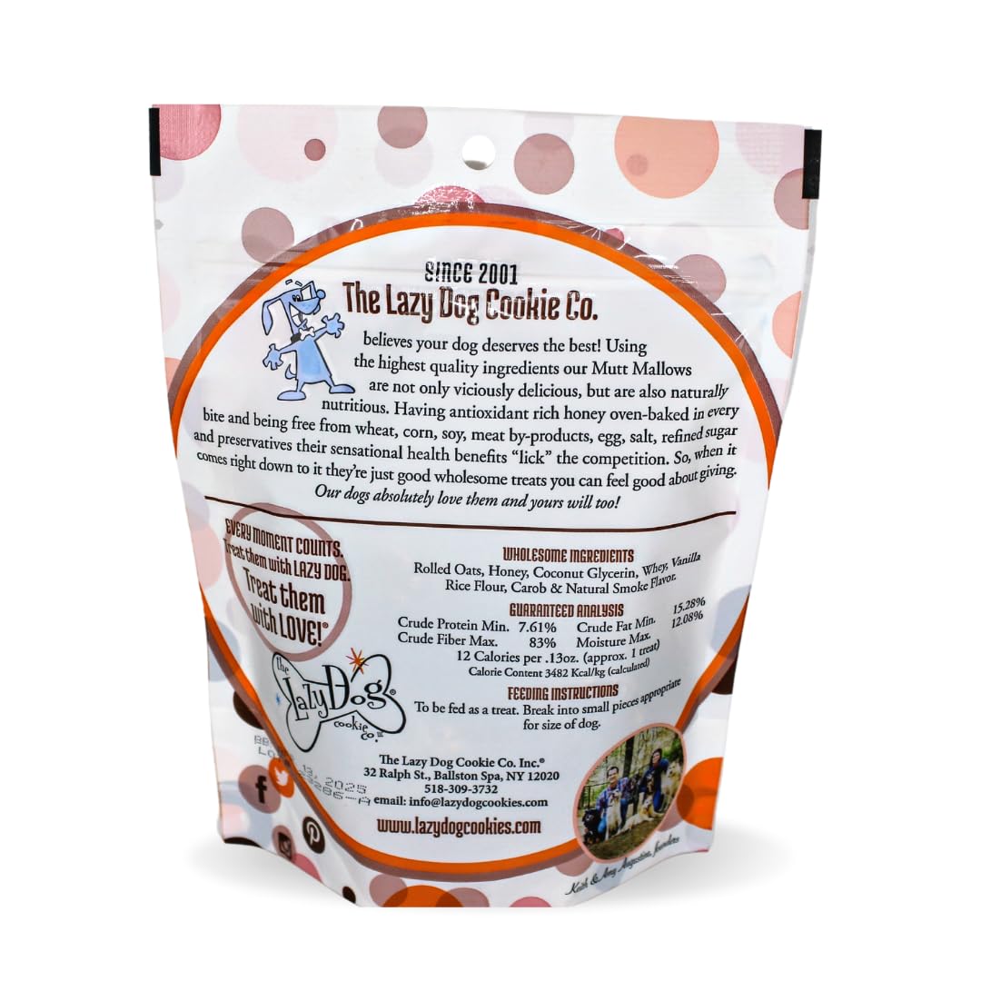 Las galletas suaves para perros de The Lazy Dog Cookie Co., textura suave y fácil masticación.