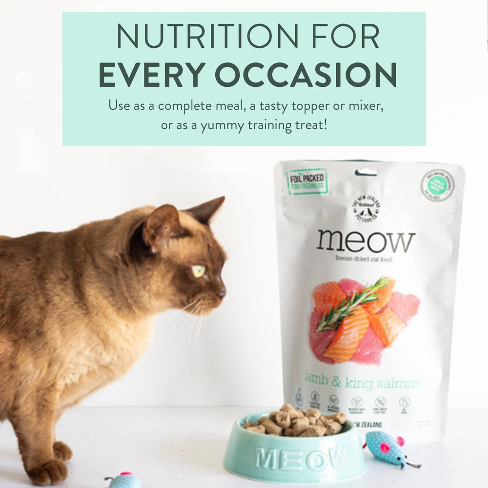 Meow ofrece uso como comida completa, complemento o mezclador para gatos.
