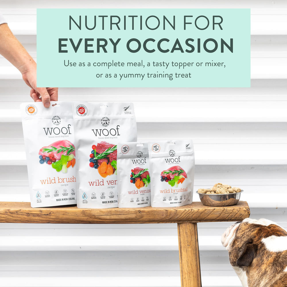 The New Zealand Natural Pet Food Co Woof ingredientes sostenibles con superalimentos para perros