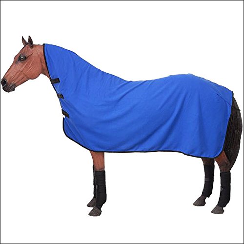 Tough1 caballo en uso con forro de felpa para enfriamiento suave.
