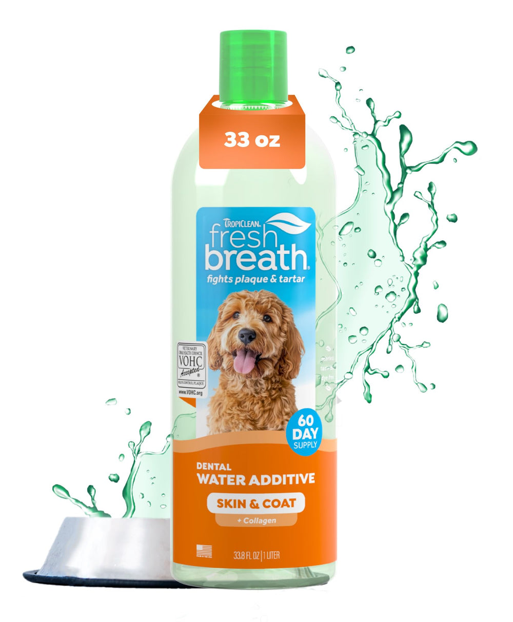 TropiClean aditivo de agua para aliento fresco del perro.