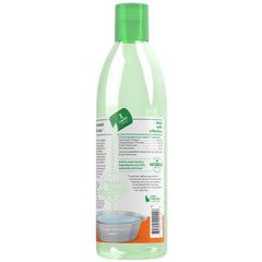 TropiClean Fresh Breath Water Additive realza el cuidado de piel y pelo en perros.