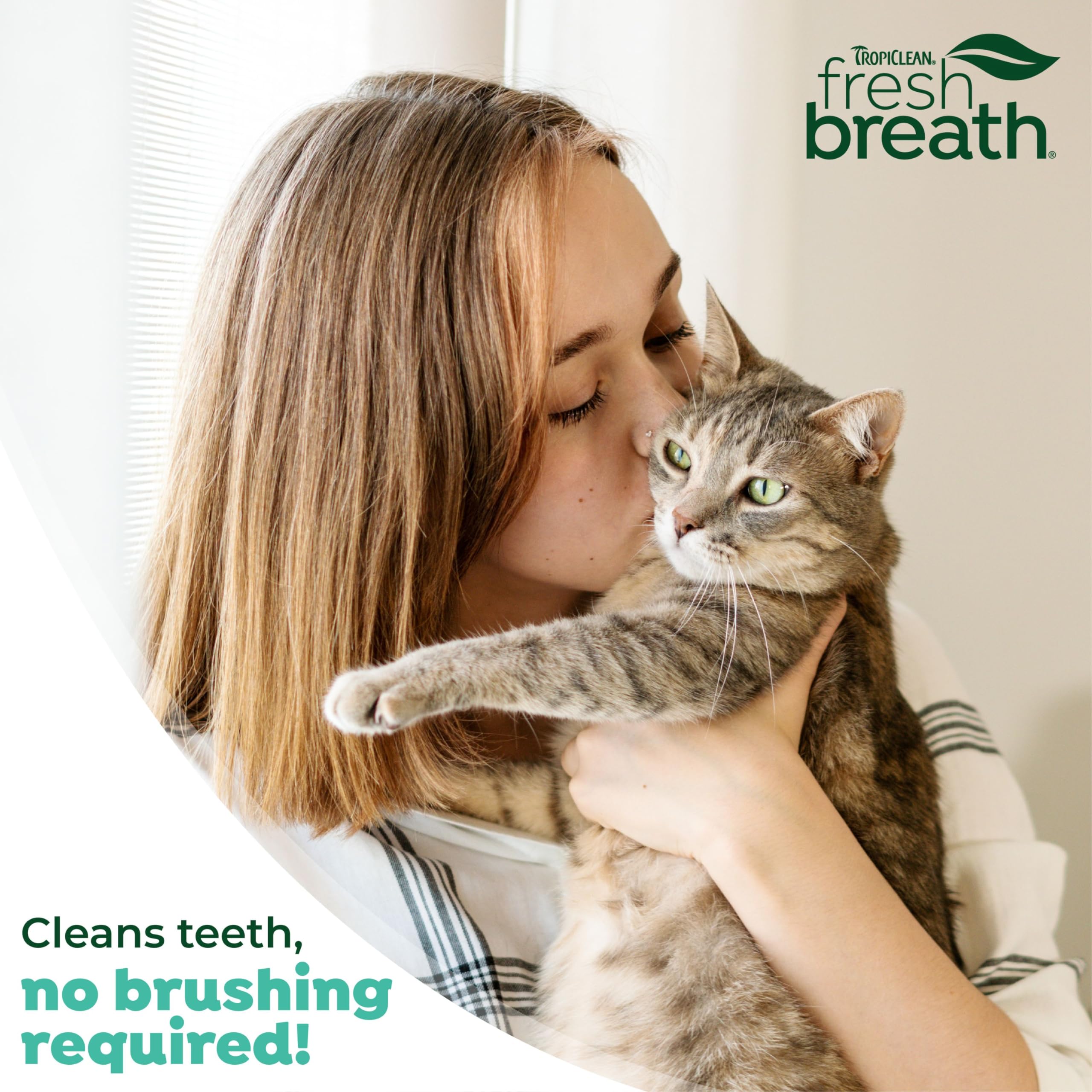 TropiClean gel dental para gatos, uso seguro y cómodo.