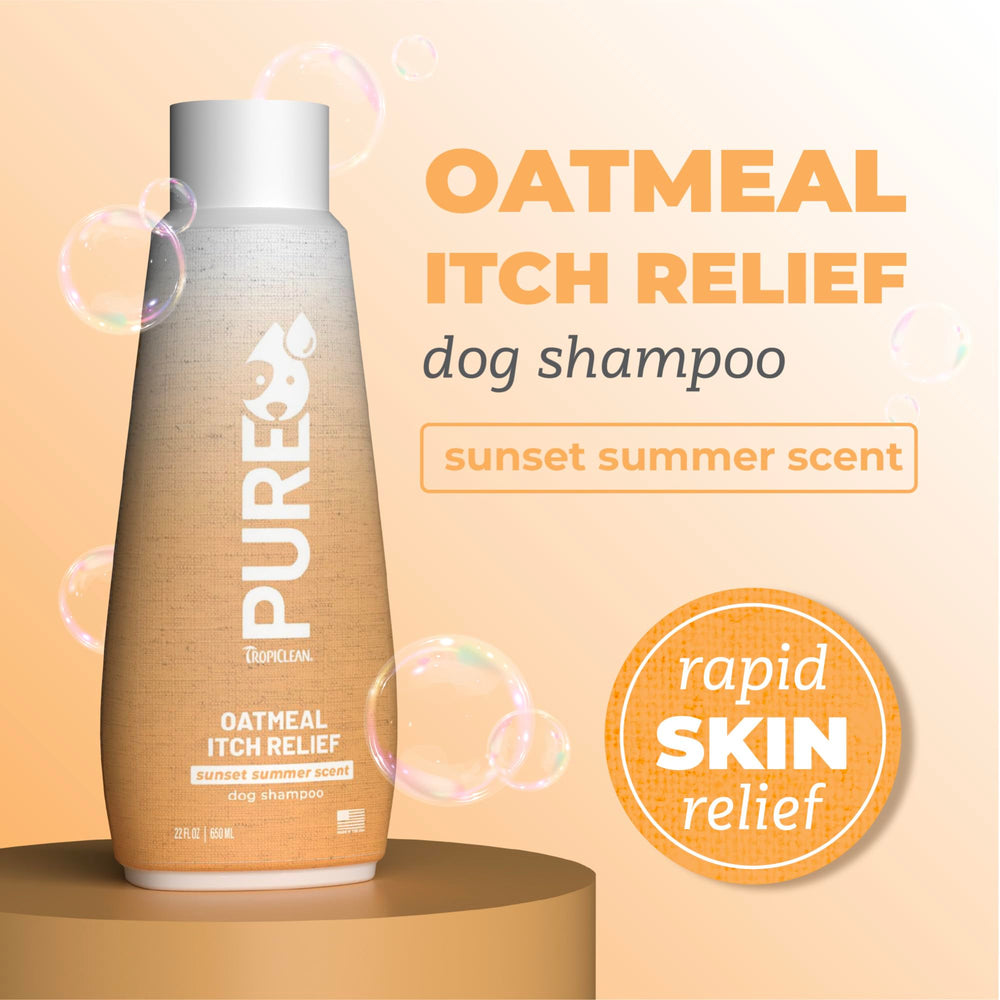 Espuma cremosa de TropiClean Pure Sunset Summer Itch Relief Champú para lavado suave.