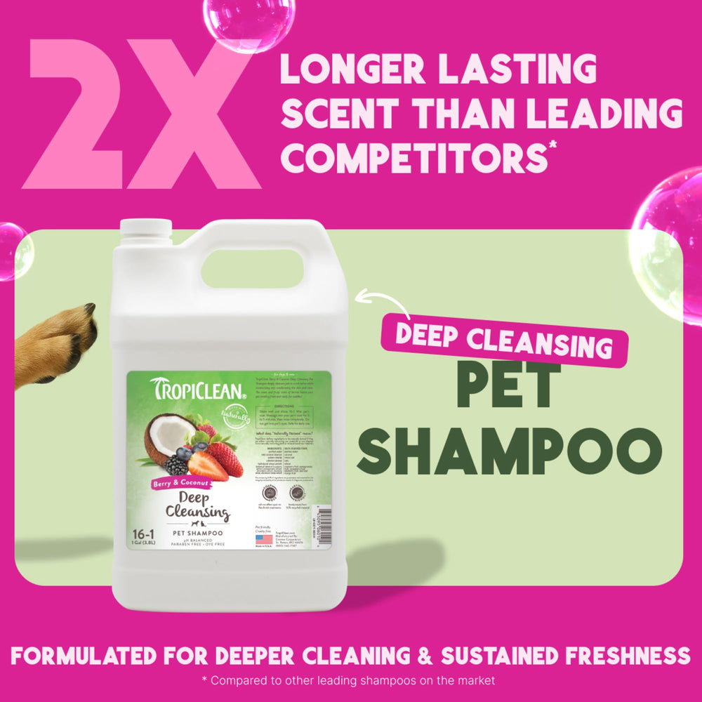 TropiClean shampoo para perros, etiqueta frambuesa, fragancia duradera tras el baño.