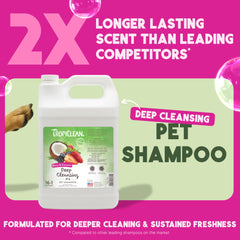 TropiClean shampoo para perros, etiqueta frambuesa, fragancia duradera tras el baño.