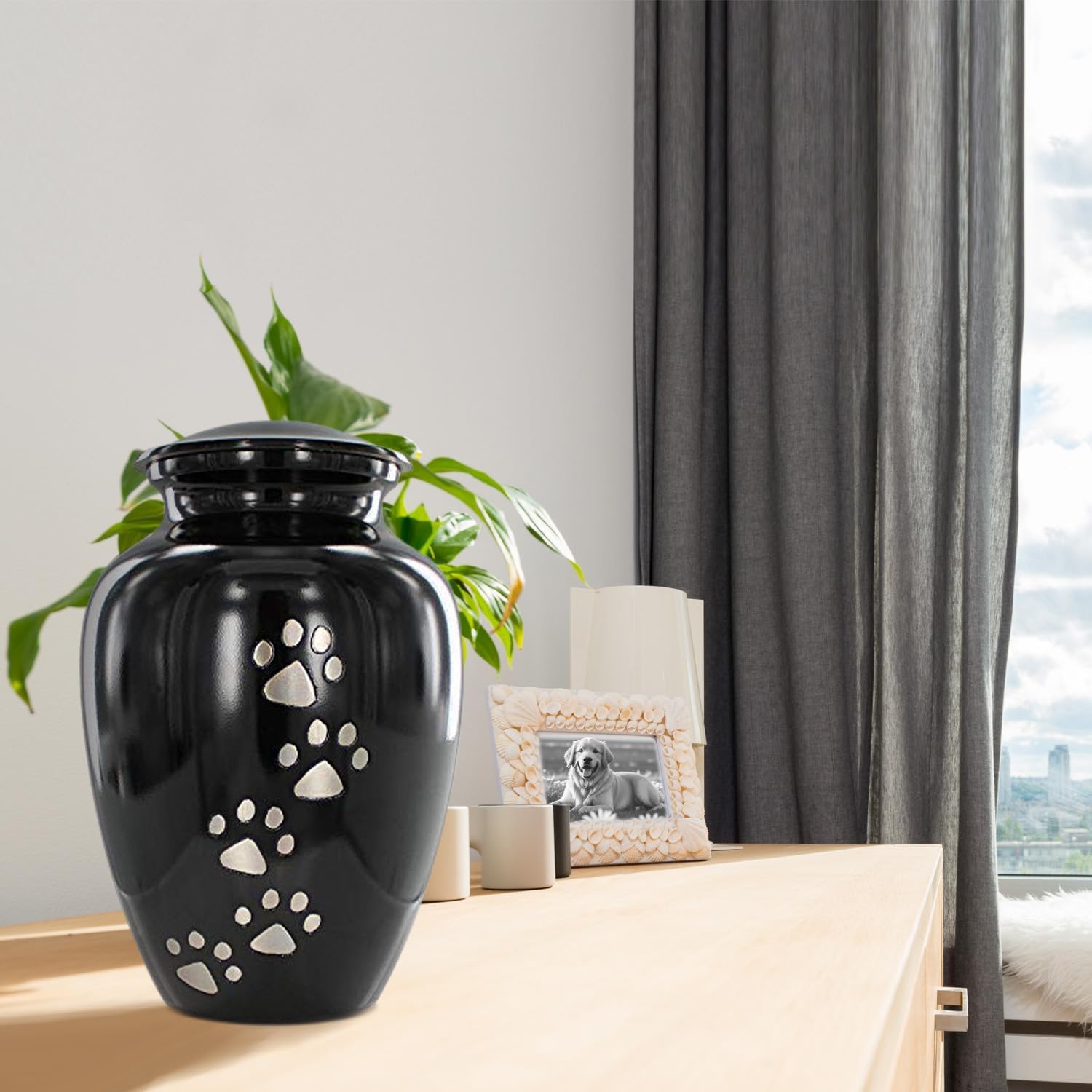 Diseño elegante de Trupoint Memorials honra su memoria con dignidad.
