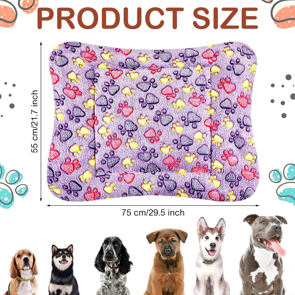 Diseños de patitas en colores vivos para jaula y zona de descanso.