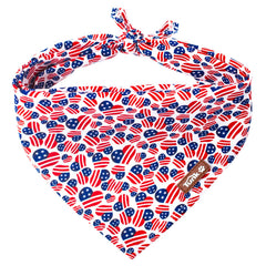 Tunkoo Bandana para Perro con bandera estadounidense y corazones, ideal para estilo patriótico.