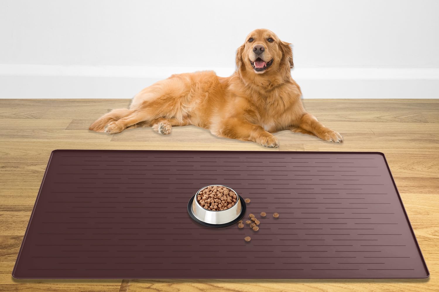 Ultibe mat 48x32, gran tamaño para comidas de mascotas durante la cena.