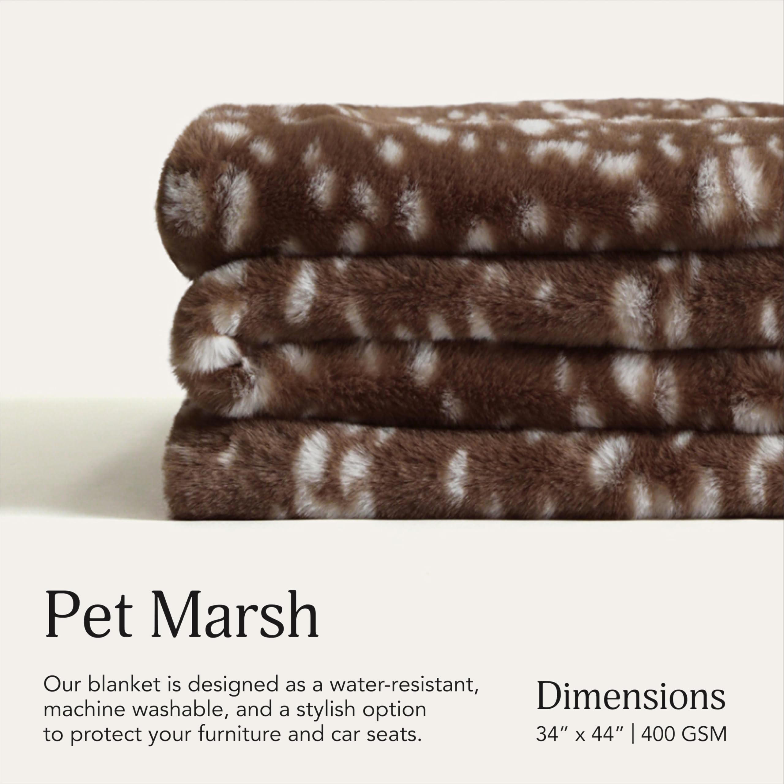 Manta ligera UnHide Lil’ Pet Marsh, ideal para salidas con mascotas.