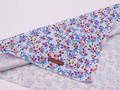 Bandana Unique Style Paws doble-capa-detalle, mayor durabilidad para uso diario.