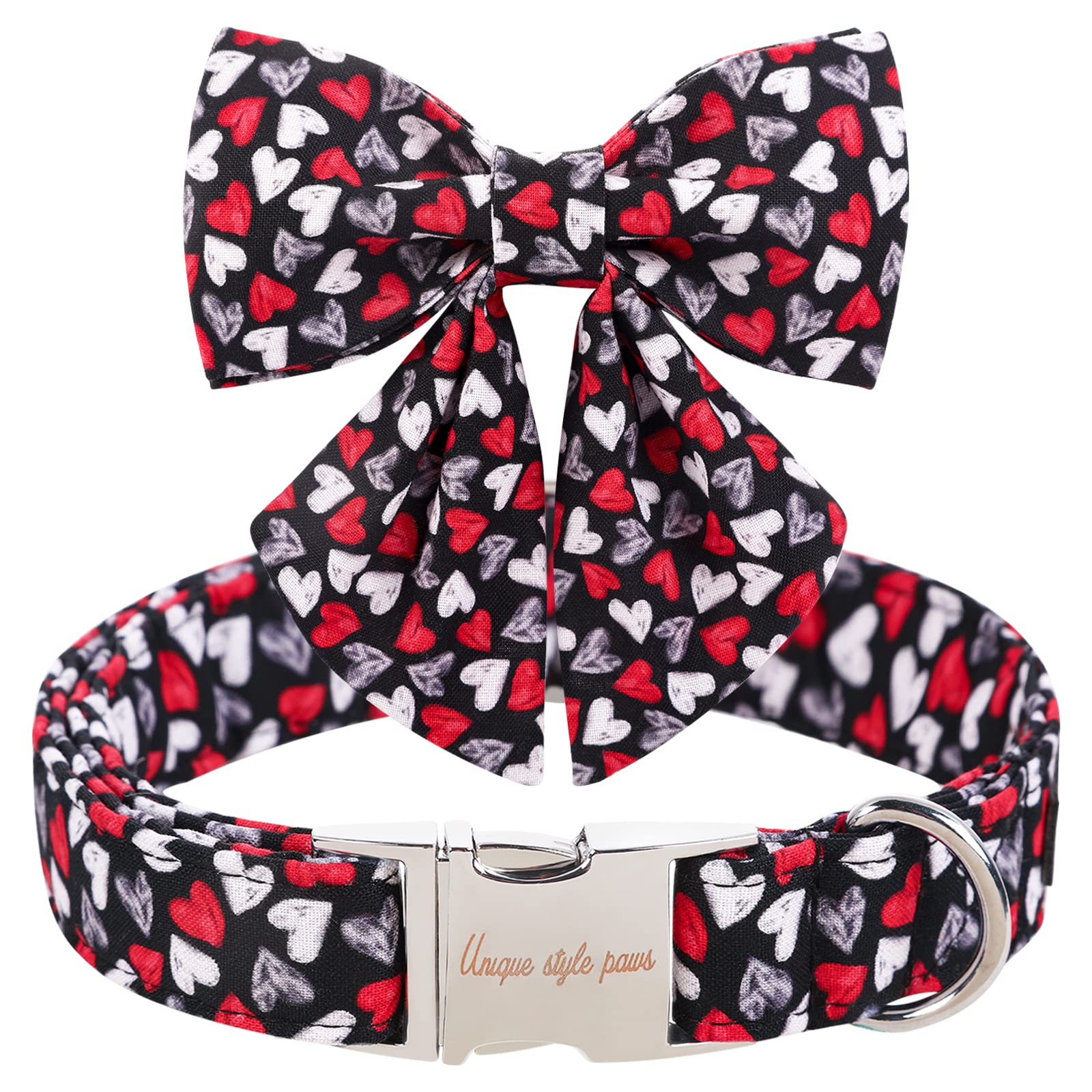 Collar Unique Style Paws para San Valentín con corazon negro y rojo para paseos con estilo.