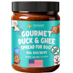 Visionary Pet Foods pasta de pato y ghee, vertido desde el tarro para snack seguro.