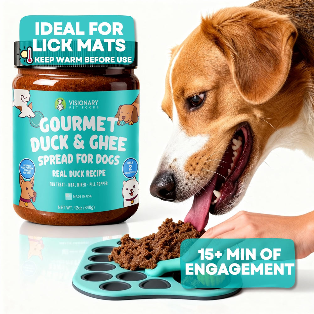 Visionary Pet Foods tapete para lamer con pasta de pato y ghee.