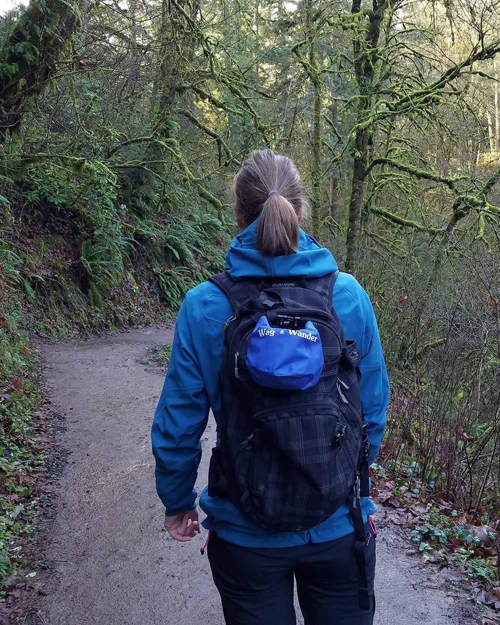 Correas acoplables Wag & Wander para transportar con comodidad.
