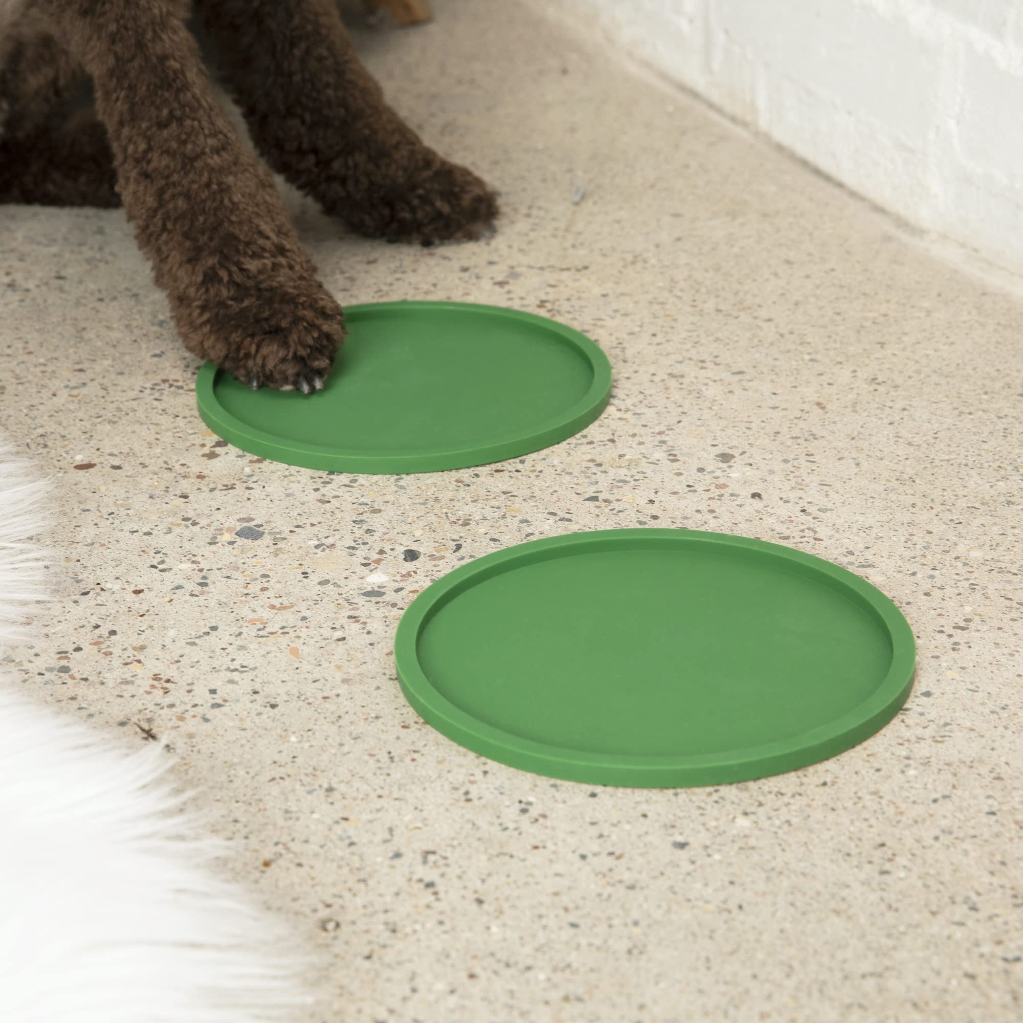 Alfombrilla Waggo Habit de silicona para perro, diseño moderno y facilidad de limpieza