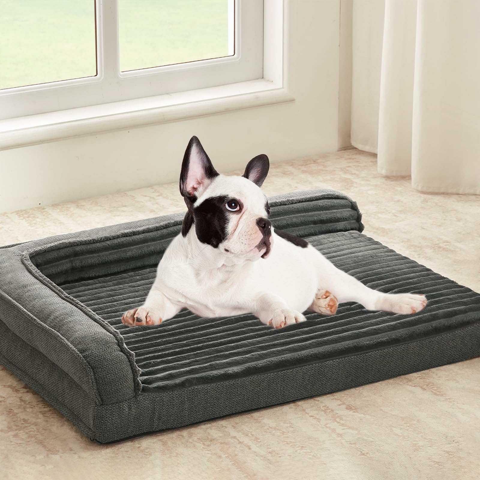 Cama ortopédica WINDRACING con espuma huevo para mayor comodidad.