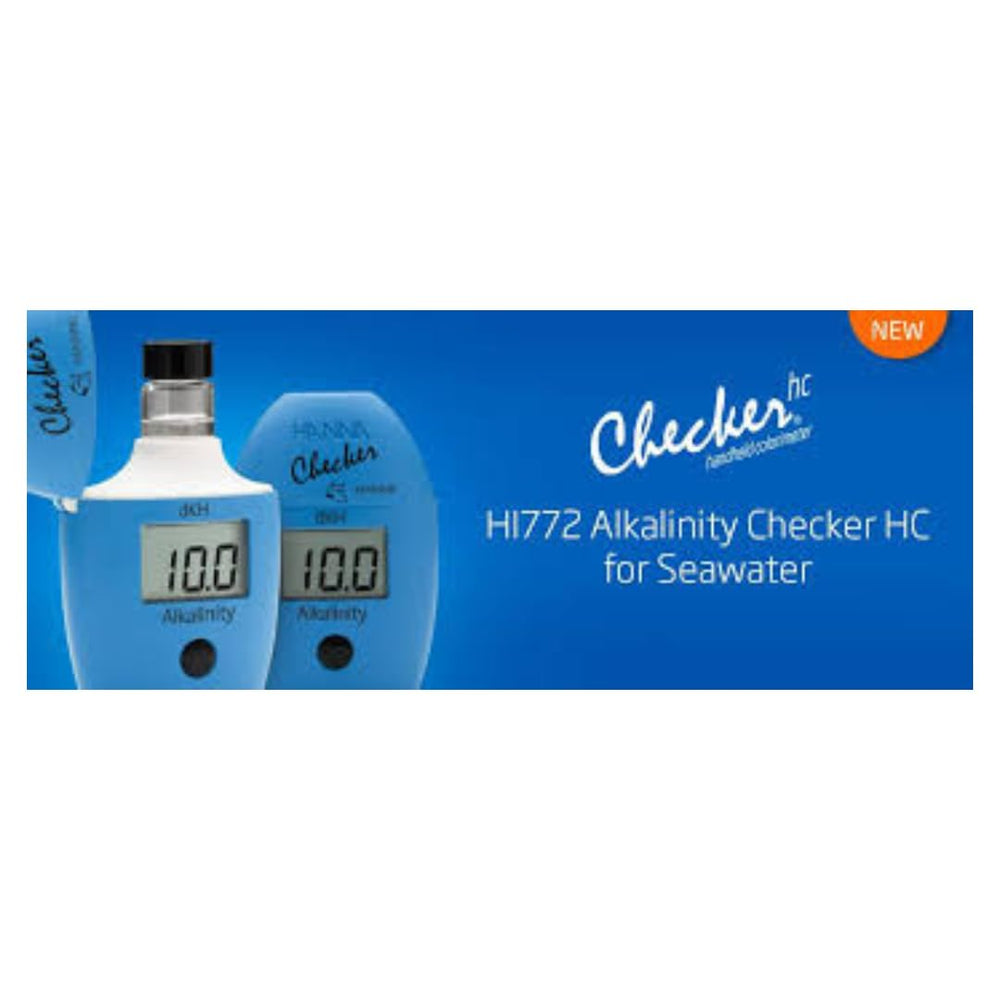 WLR Industries Hanna HI772 muestra salina en proceso para control de alcalinidad.