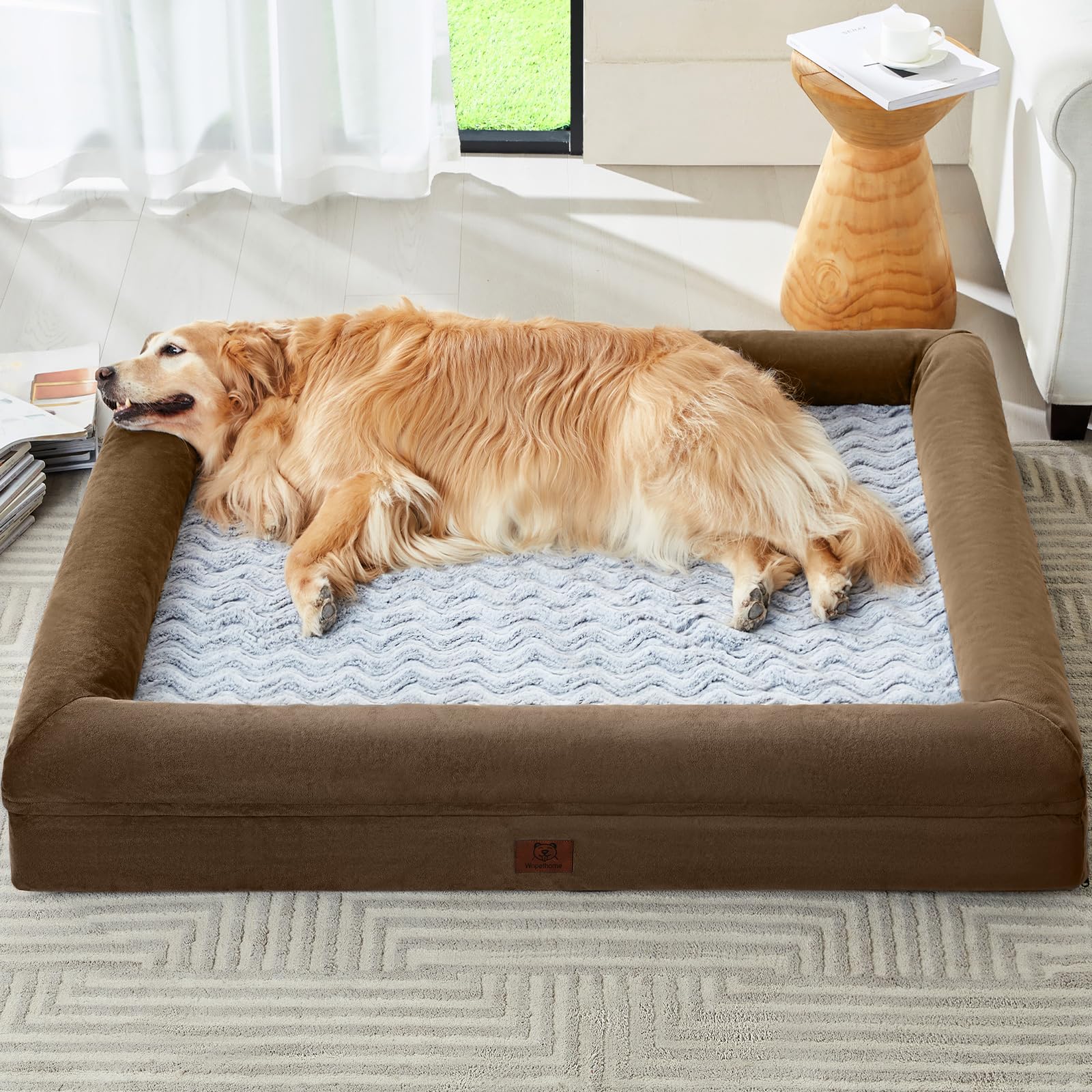 Cama XXXL de WNPETHOME con cobertura impermeable protege la espuma.