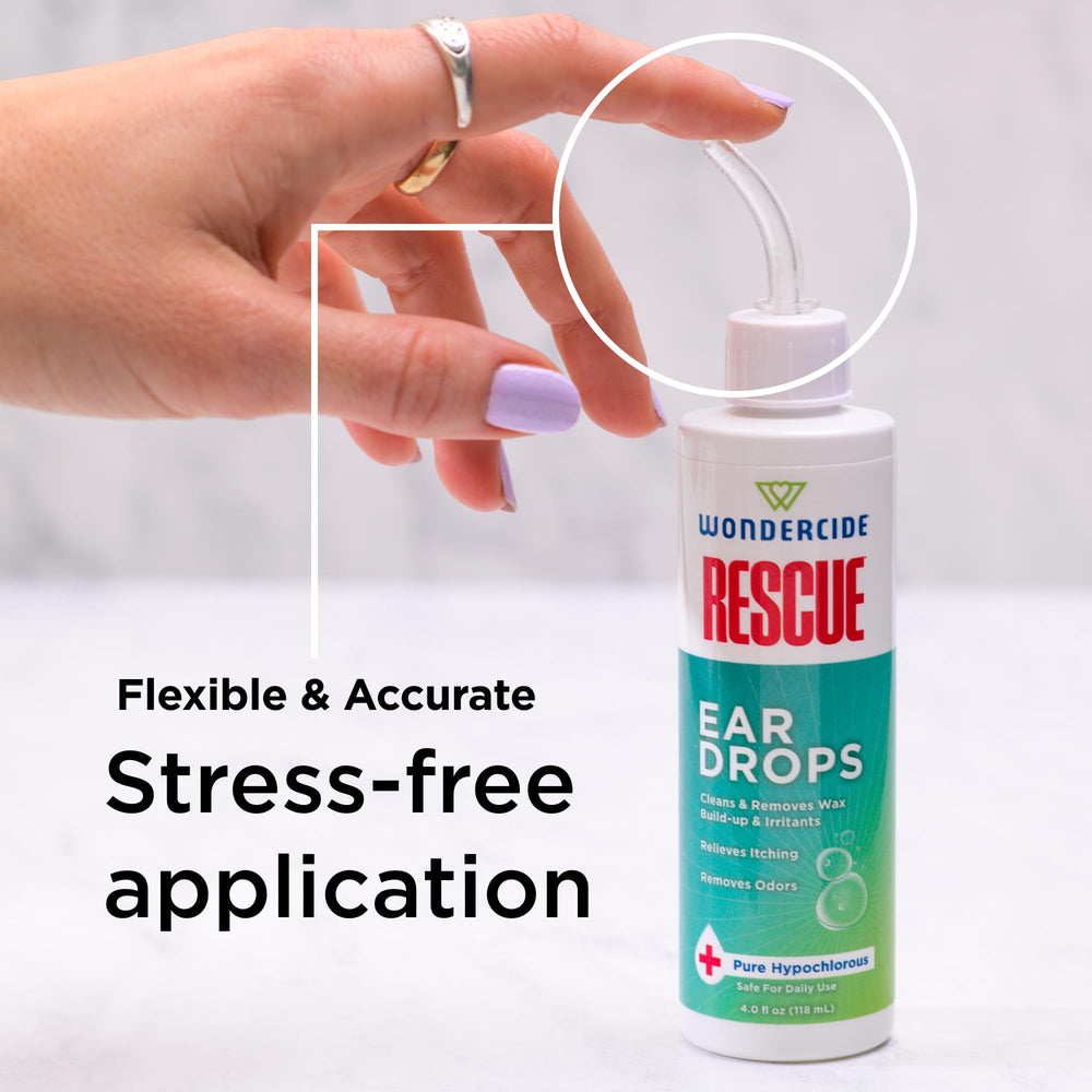 Wondercide Rescue ácido hipocloroso seguro alrededor de ojos y boca.