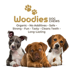 Woodies Dog Chews textura madera natural, resistente para mordidas confiables.